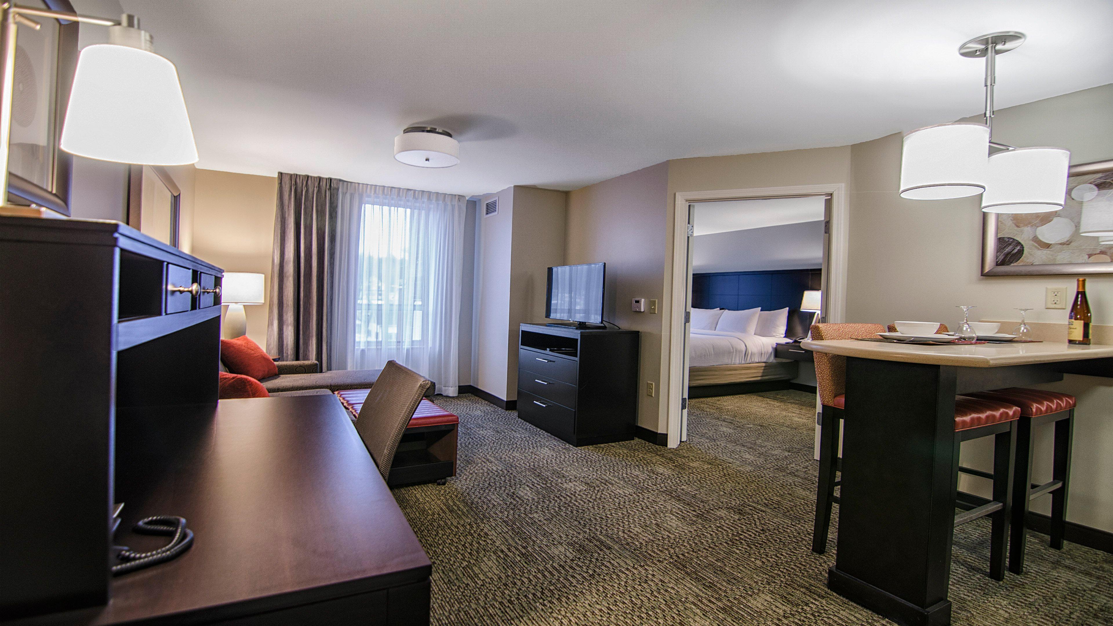 Staybridge Suites Marquette By Ihg Exterior photo