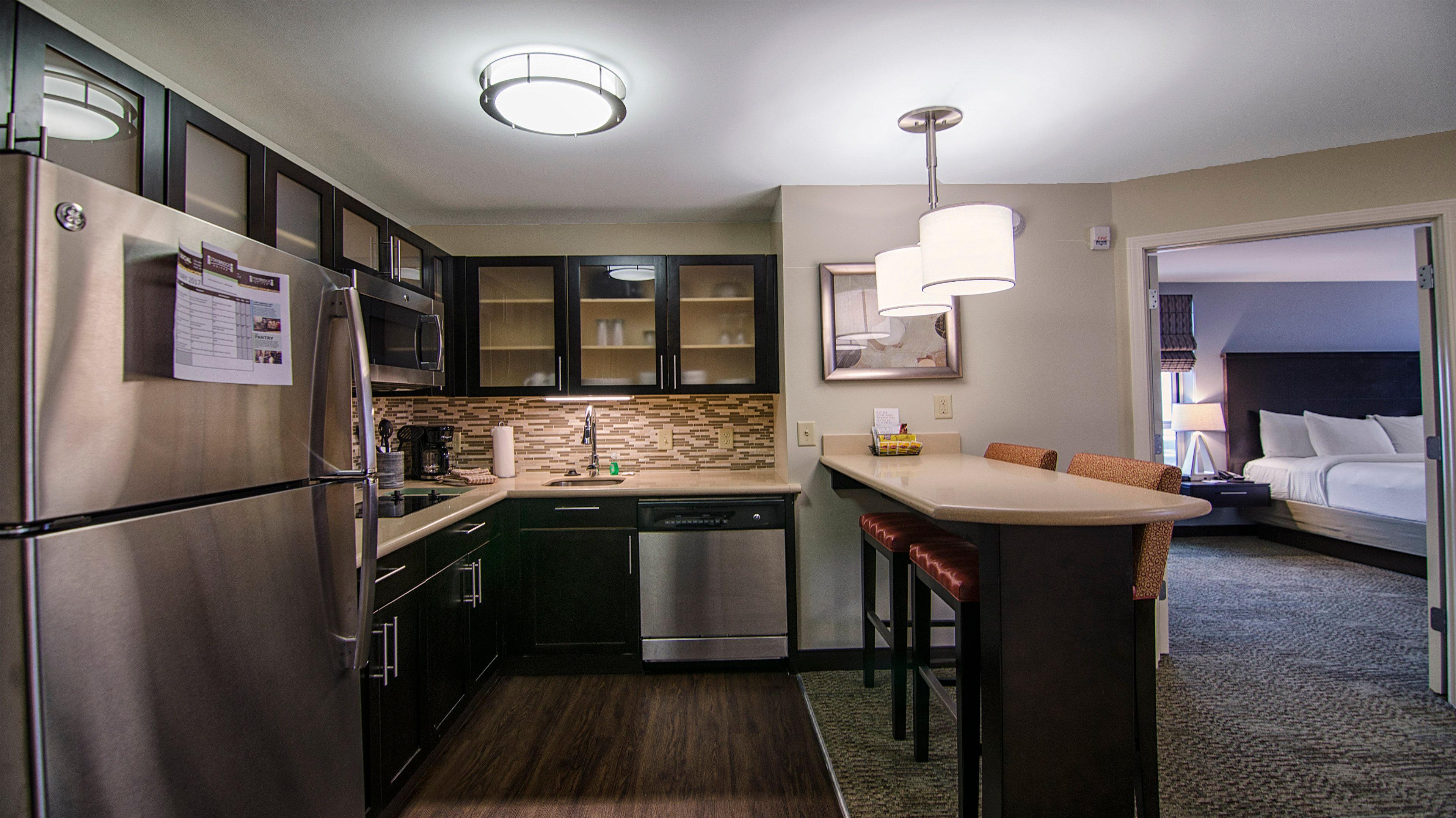 Staybridge Suites Marquette By Ihg Exterior photo